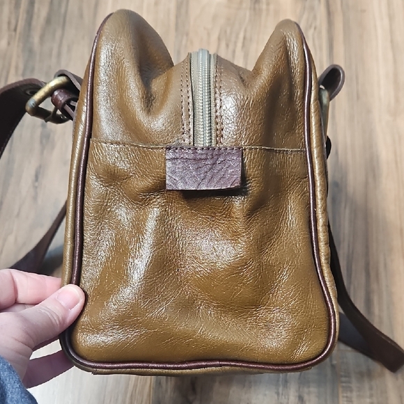 dulce Two Tone Brown Women's Brazalian Leather Handbag - Picture 16 of 17